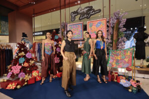 Jim Thompson X LILI TAE